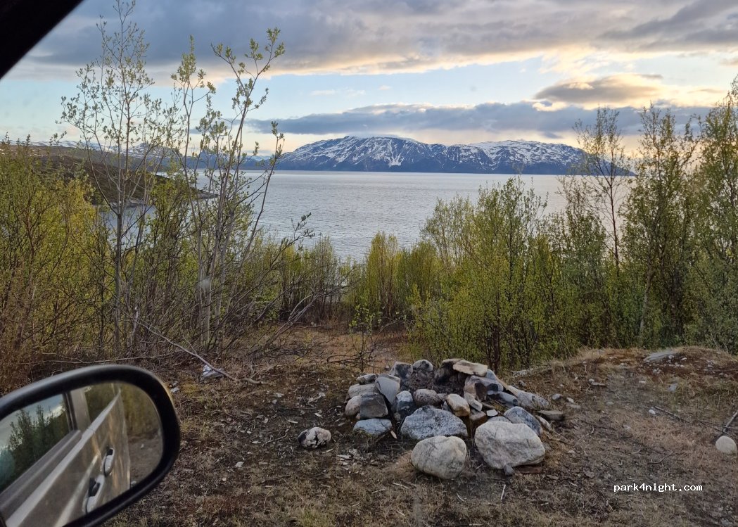 (9519) Skillefjord - — foto 2