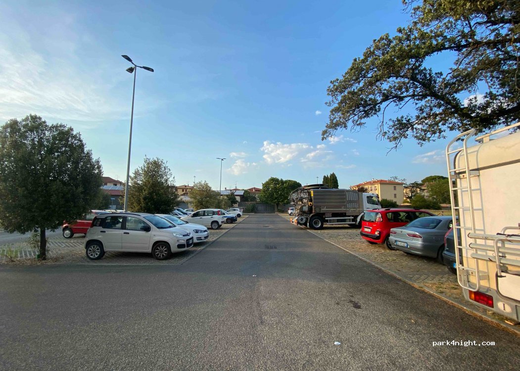 (52100) Arezzo - 16 Via G. Laschi — foto