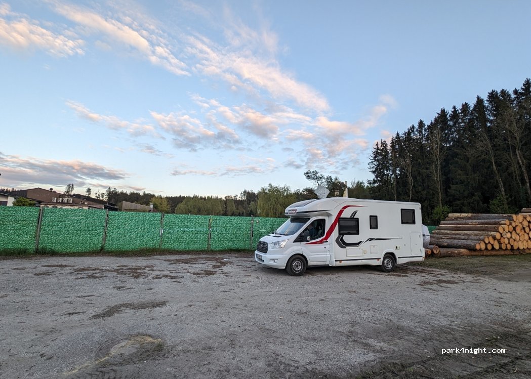 (84416) Taufkirchen - Unnamed Road — foto 2