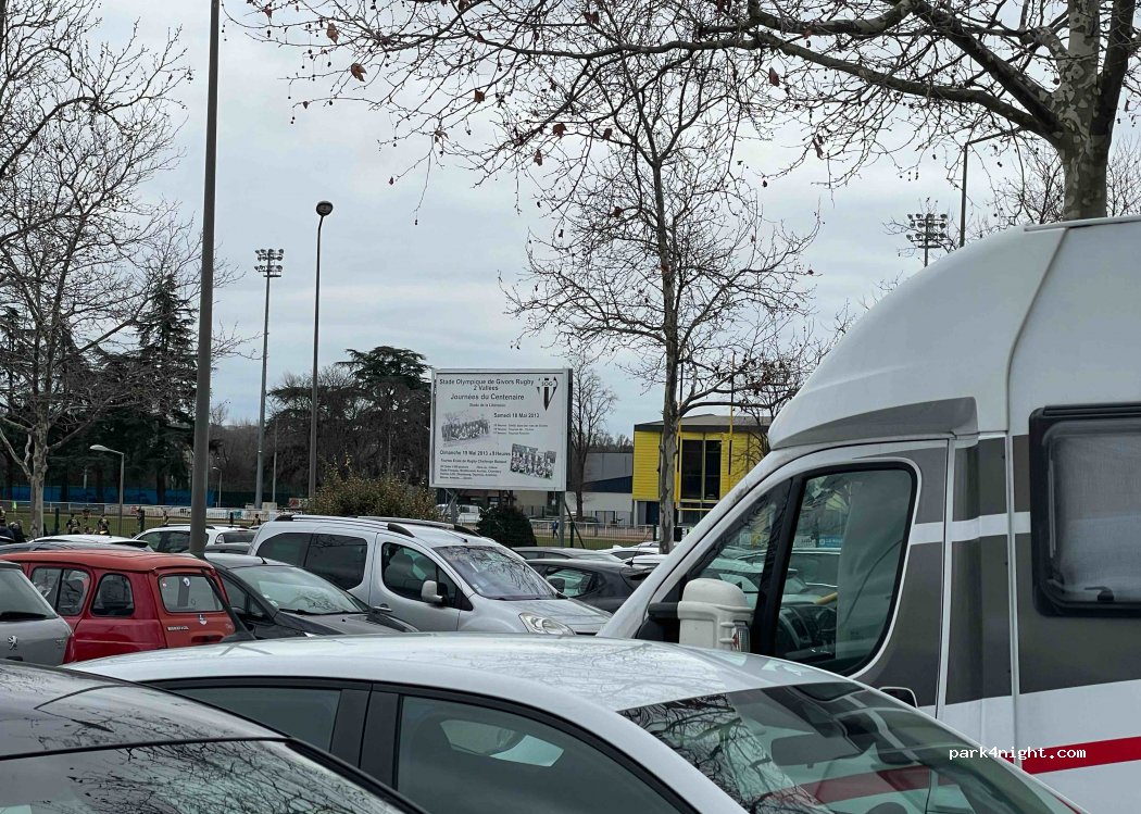 (69700) Givors - 6 Rue Léo Lagrange — foto 2