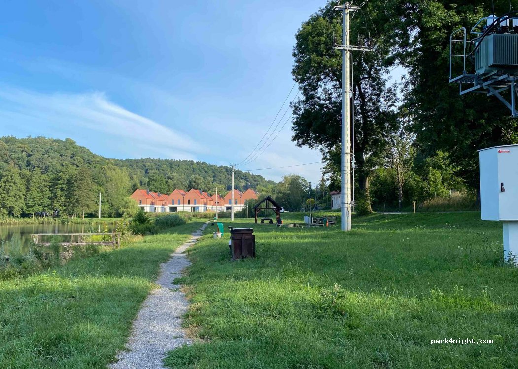 (32-084) Aleksandrowice - Unnamed Road — foto