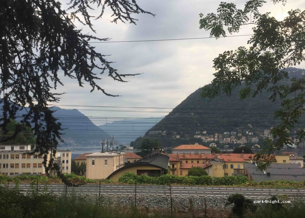 (22100) Como - 18 Via Nino Bixio — foto 2