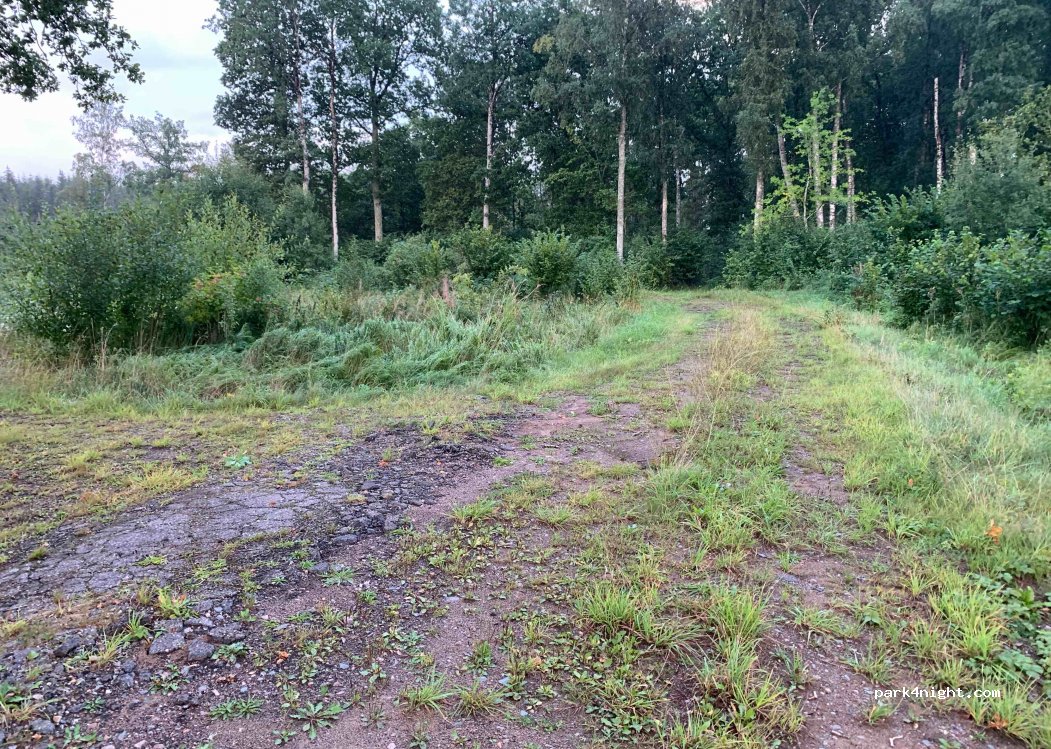 (467 94) Grästorp - Unnamed Road — foto