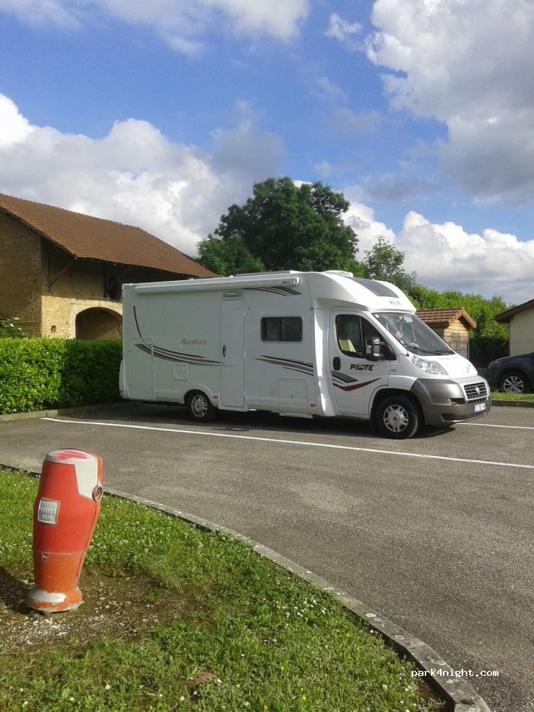 (38590) Brézins - 6-8 Impasse des Frênes — foto 2