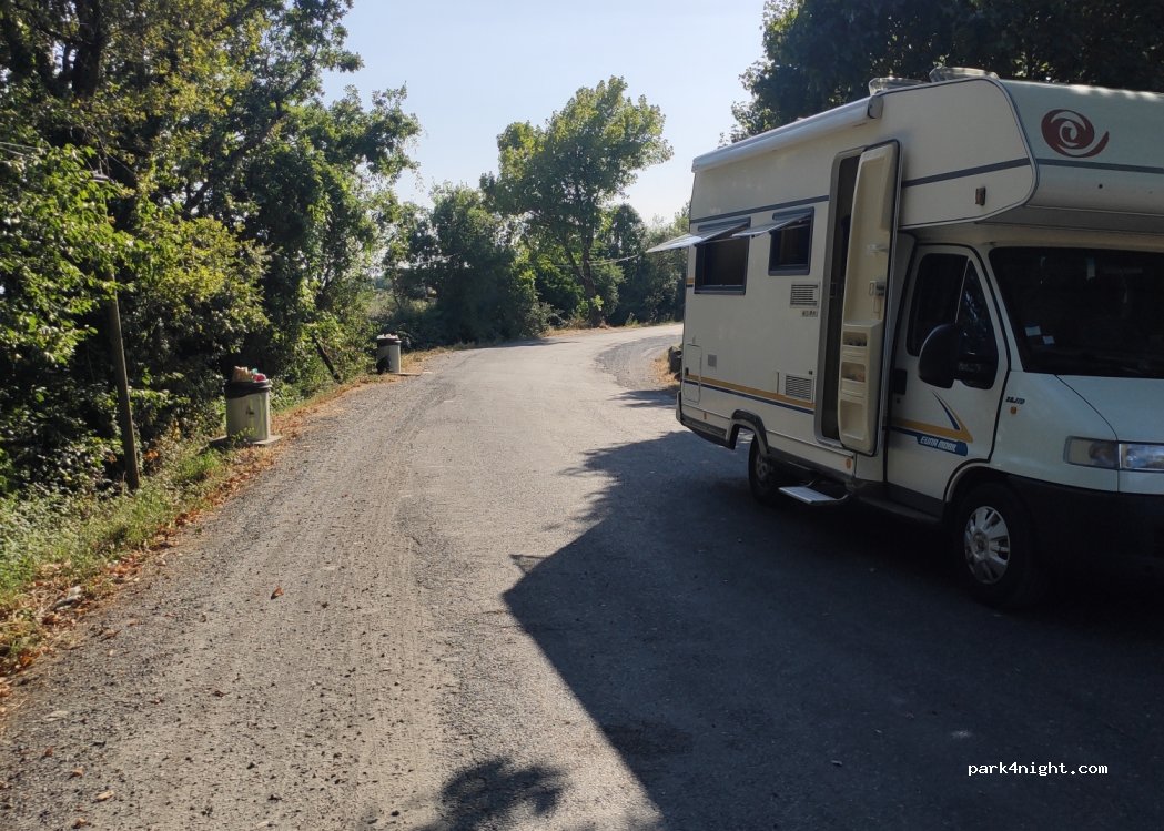 (81310) Lisle-sur-Tarn - Rte de Montauban — foto