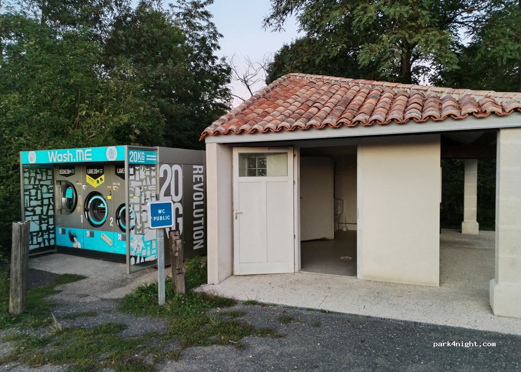 (16440) Sireuil - 41 L'Angle — foto 2