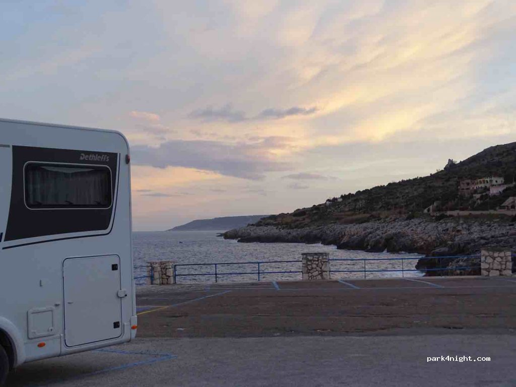 (73032) Marina di Andrano - 18 SP358 — foto 3