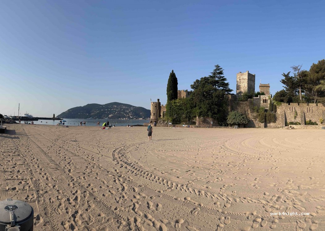 (06210) Mandelieu-la-Napoule - Avenue Henry Clews — foto 3