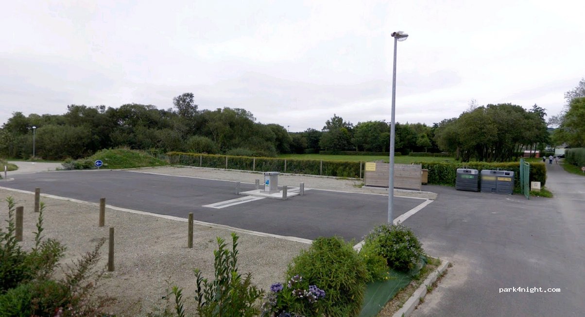 CAMPING MUNICIPAL LOKOURNAN — foto 2