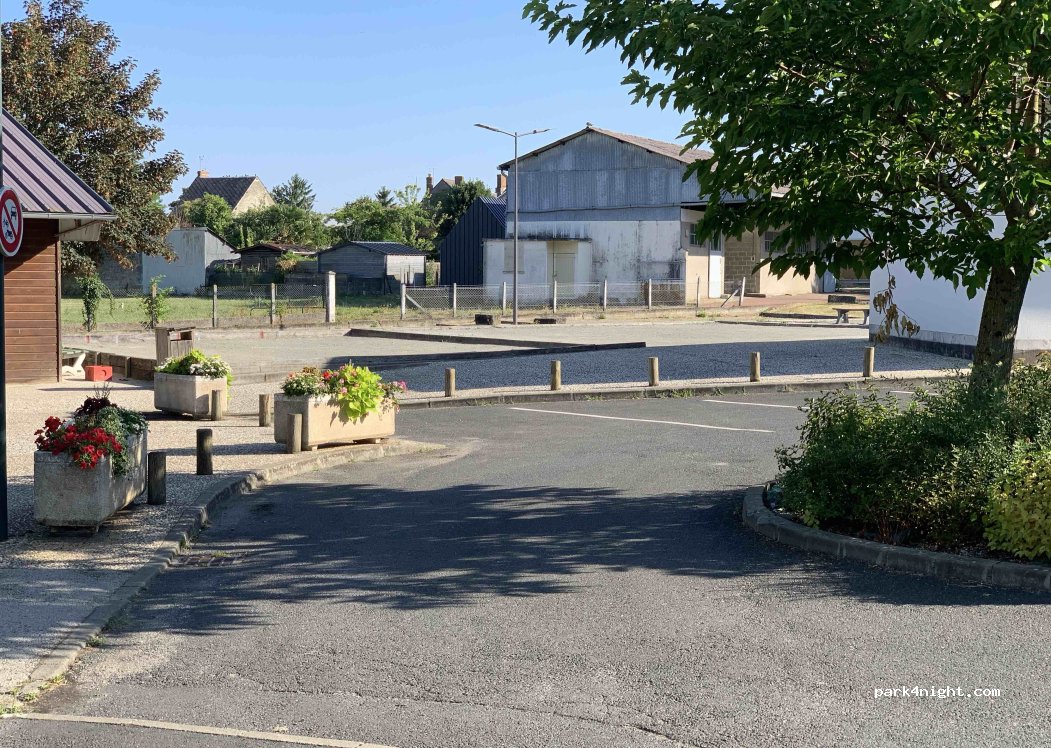 (37240) Manthelan - 59 Rue nationale — foto 2