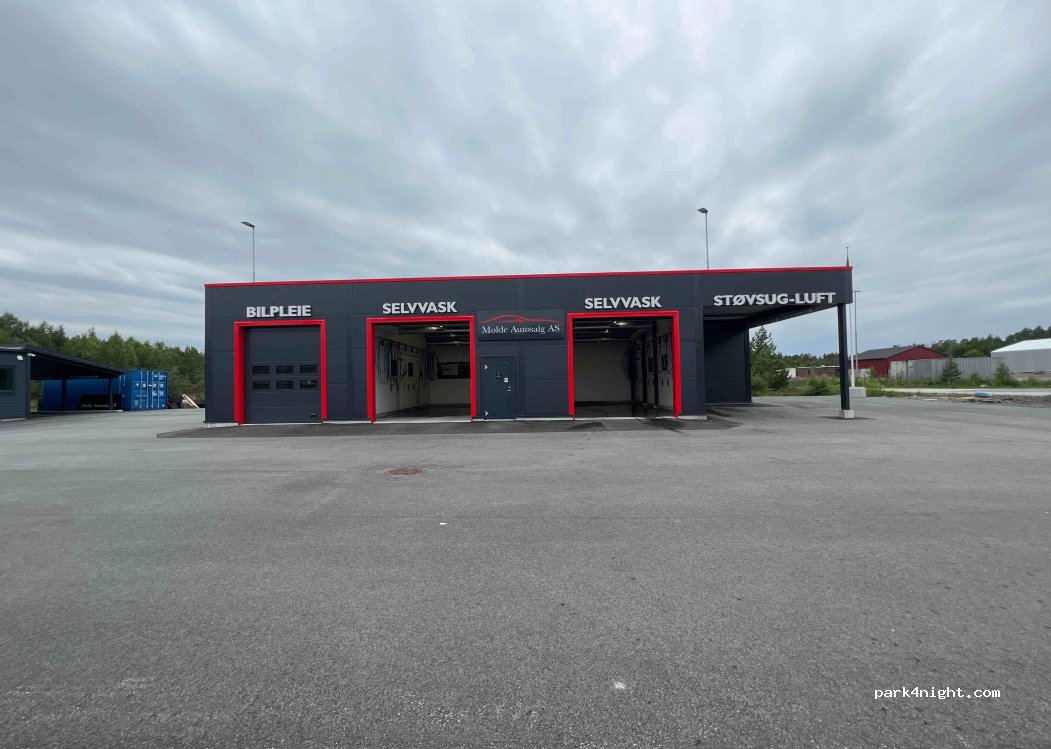 (6456) Molde - 1 Kaptein Dreyers veg — foto