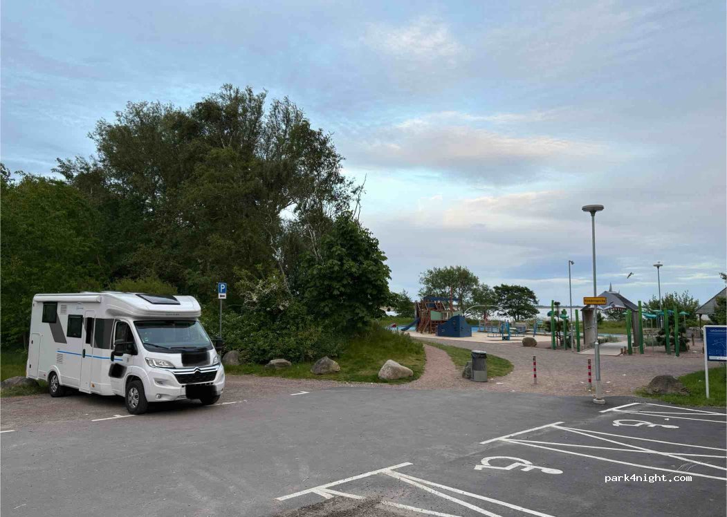 (302 60) Halmstad - 22 Norra Badvägen — foto 5