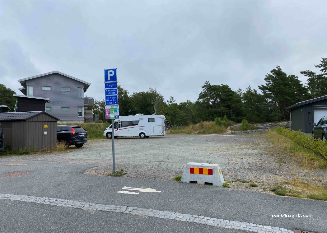 (440 30) Marstrand - 7 Hareslättsvägen — foto