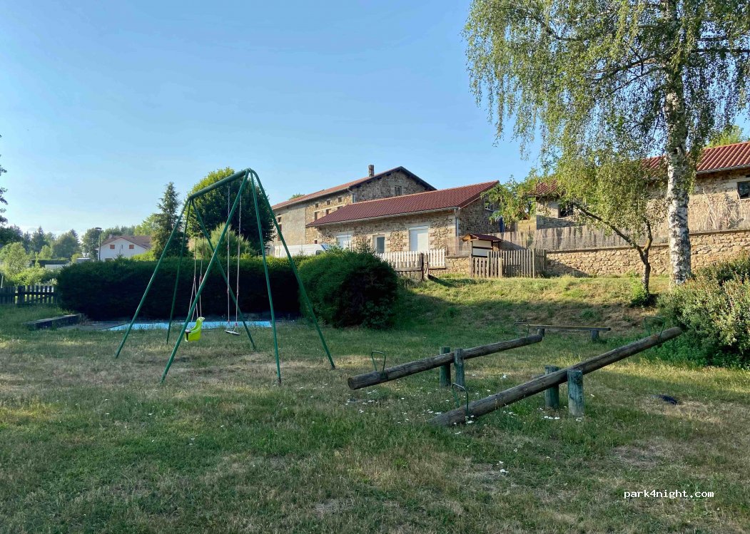 Camping Jullianges — foto 2