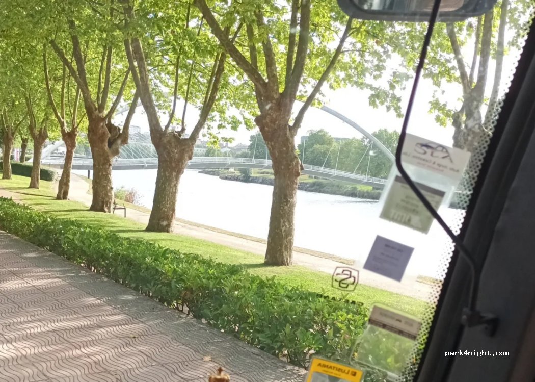 (36002) Pontevedra - 76 Avenida de Bos Aires — foto