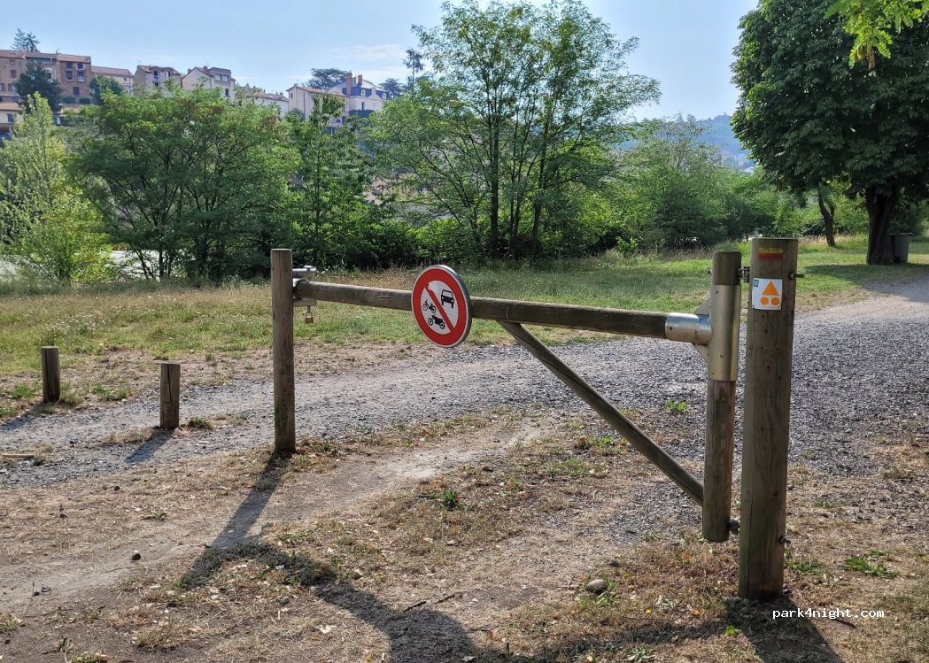 (42170) Saint-Just-Saint-Rambert - 29 Chemin des Bateliers — foto 3