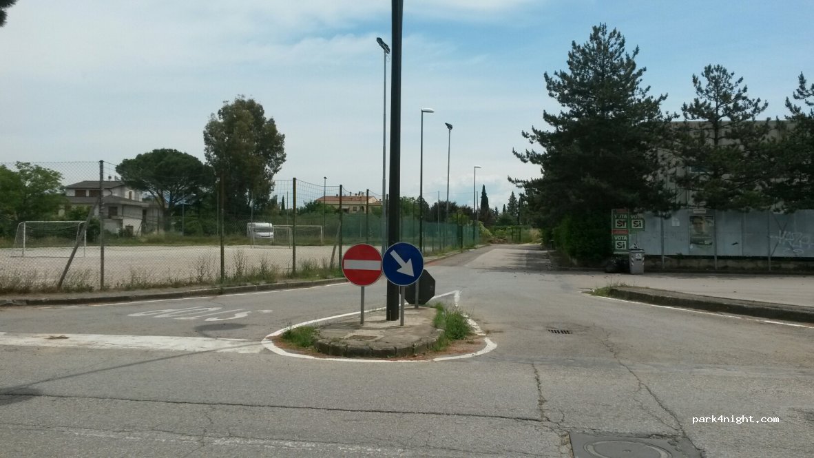 (06089) Torgiano - 10 Via Perugia — foto