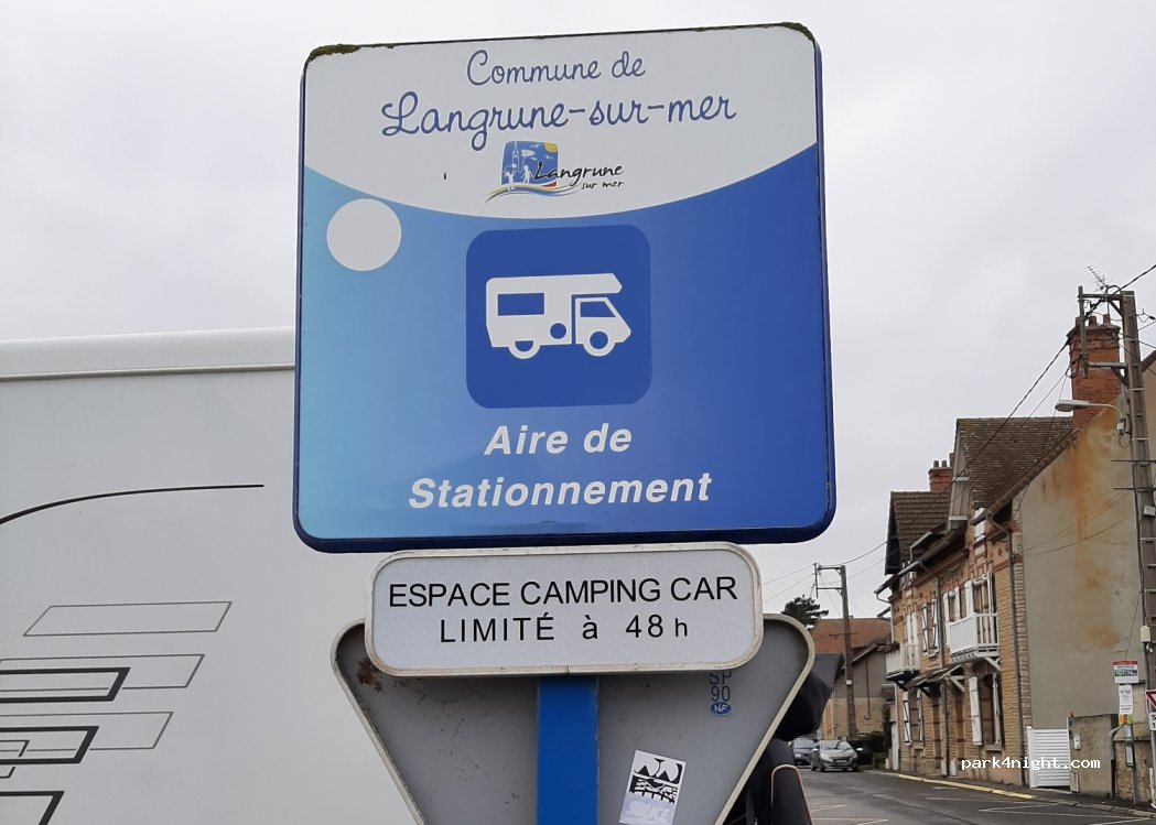 (14830) Langrune-sur-Mer - 6 Rue du Colonel Pierre Harivel — foto 4