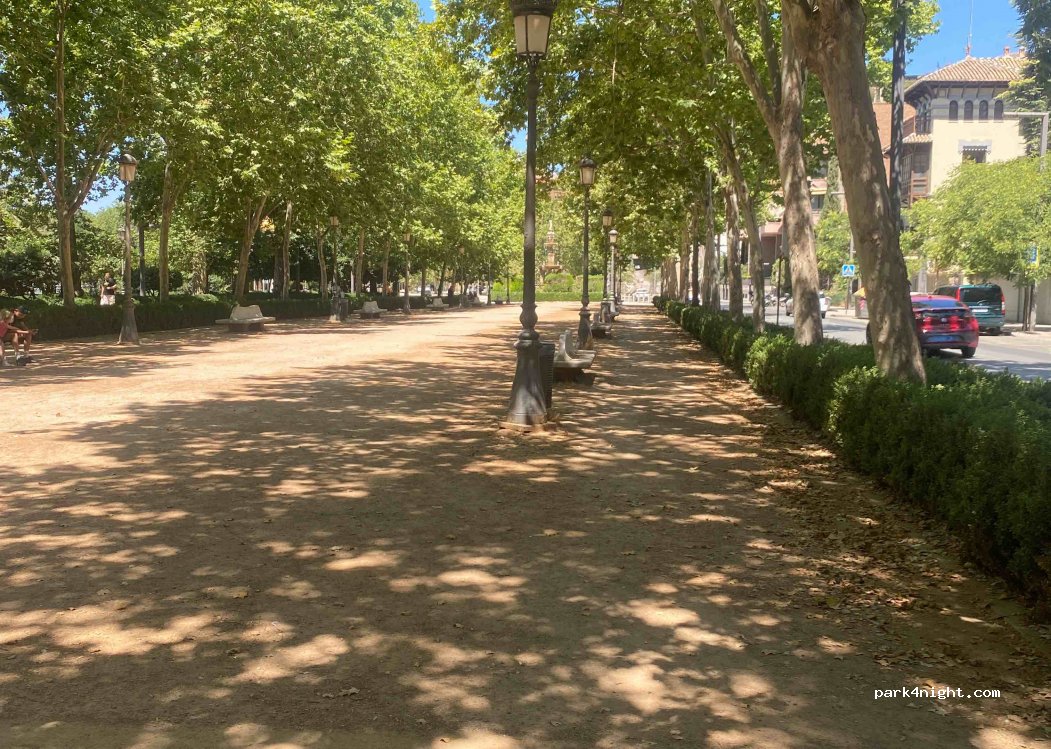 (18008) Granada - 8B Paseo de la Bomba — foto