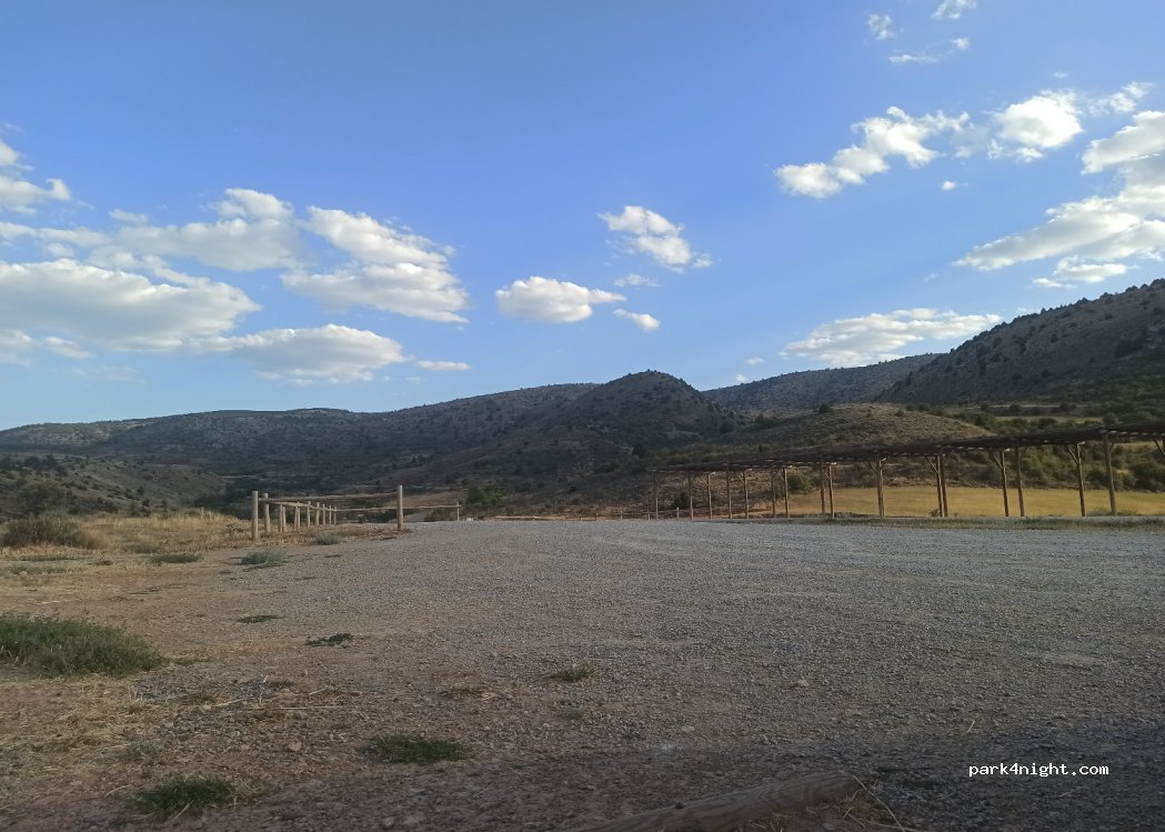 (44126) Albarracín - Unnamed Road — foto