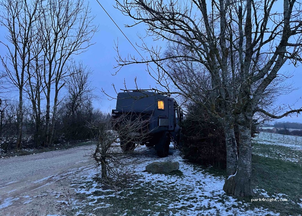 (38300) Chèzeneuve - La Pelotière — foto