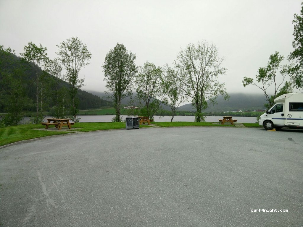 (7206)  - Riksveg 680 — foto