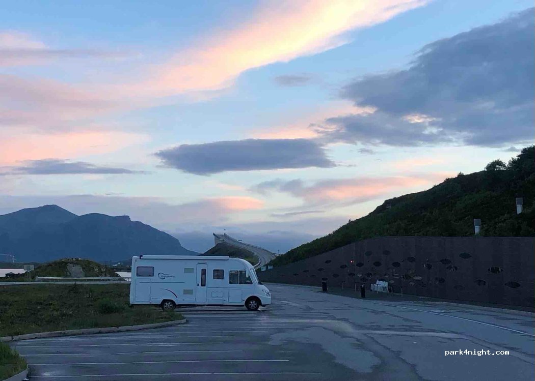 (6530) Averøy - 10 Riksveg 64 — foto 3