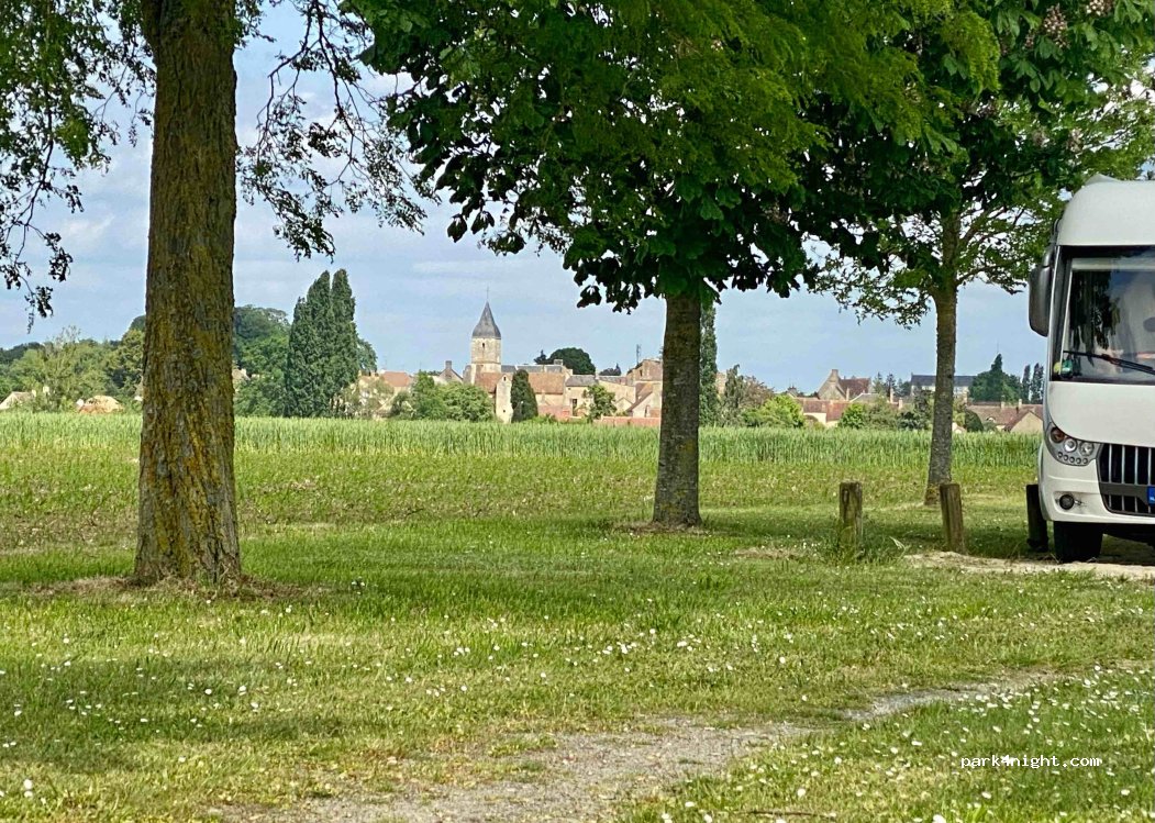 (72610) Oisseau-le-Petit - D124 — foto 2