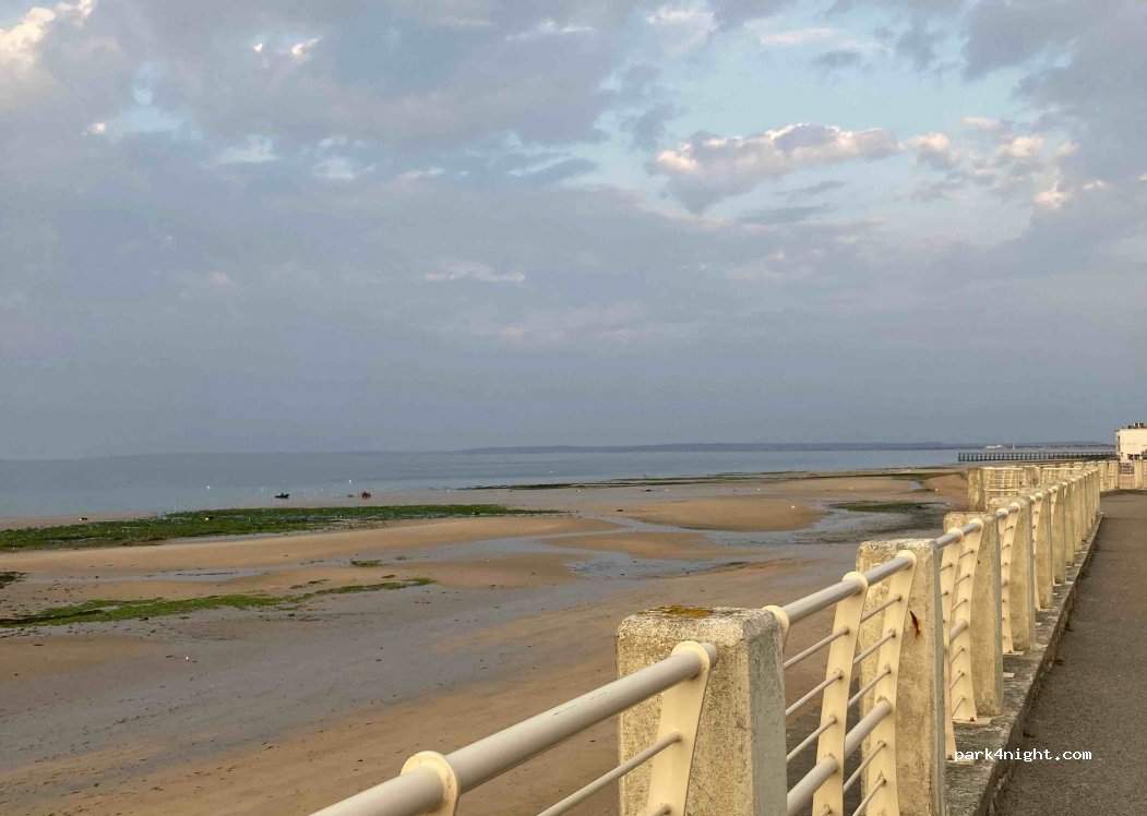 (14830) Langrune-sur-Mer - 32 Rue de Luc — foto