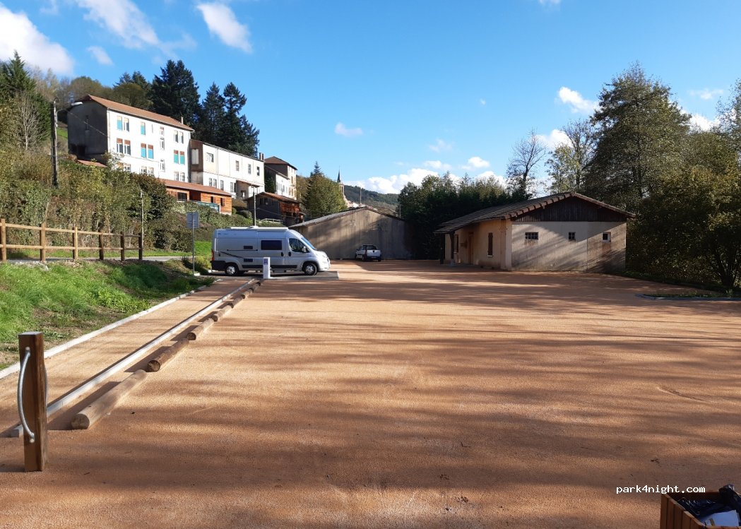 Aire de camping-cars Valsonne — foto