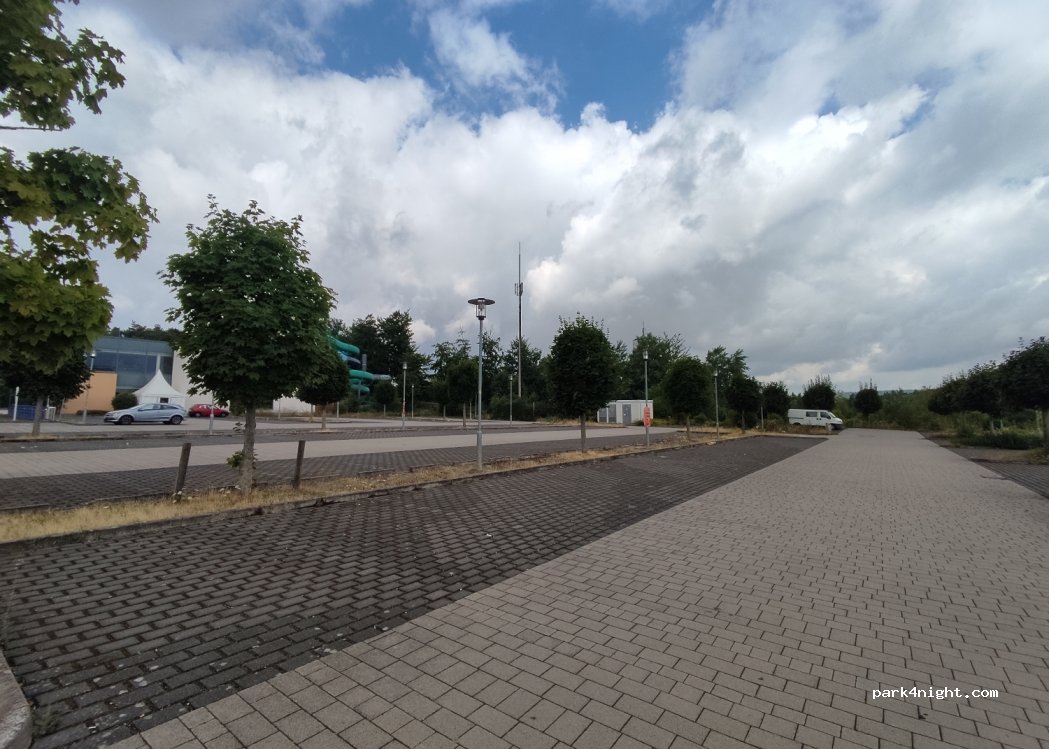(67657) Kaiserslautern - 6 Mailänder Straße — foto