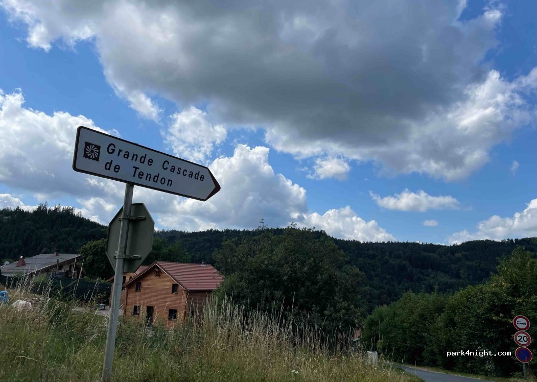 (88530) Le Tholy - 2 Chemin des Cascades — foto