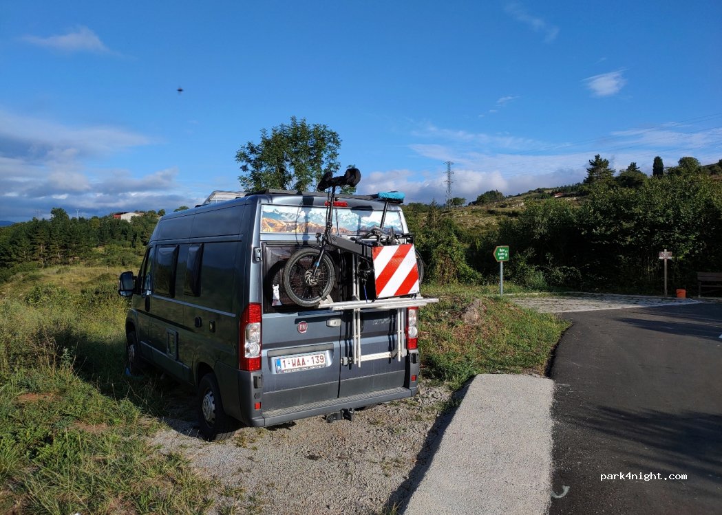 (33191) Rañeces - Unnamed Road — foto 3