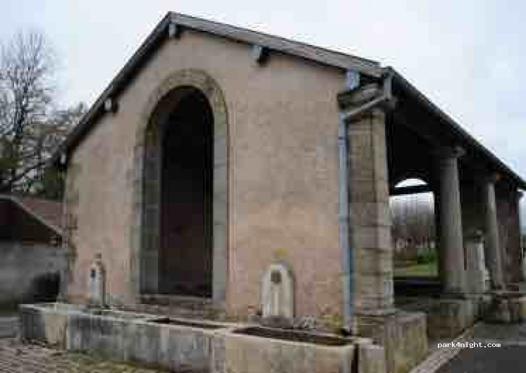 (88140) Bulgnéville - 105 Place de la Fontaine Marant — foto 2