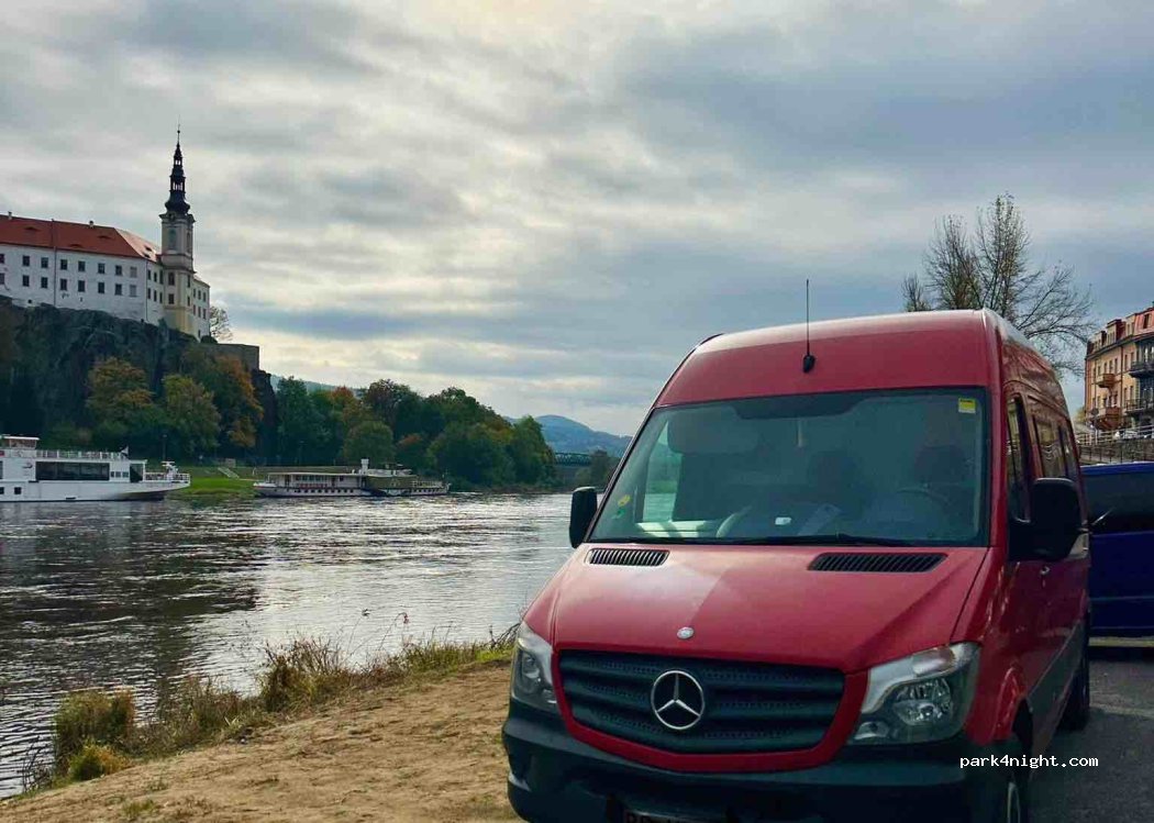 (405 02) Děčín - 261 Červený vrch — foto 4