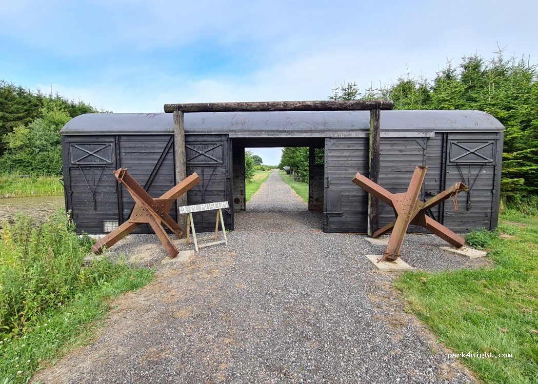 Camper Parkering Panzermuseum East — foto