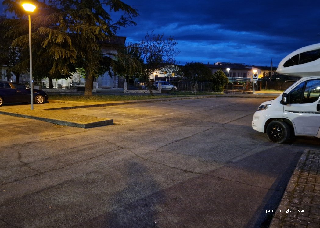 (53014) Ponte A Tressa - 75 Via Amendola — foto 3
