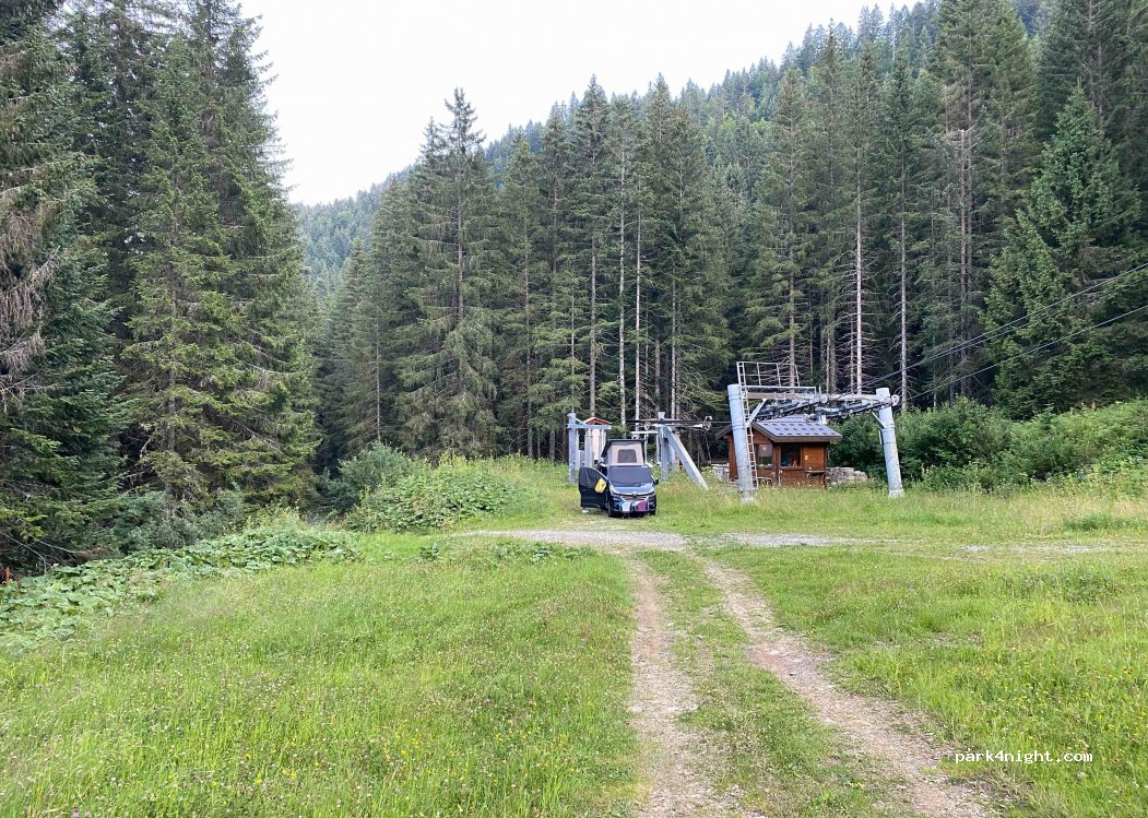 (74440) Taninges - Chemin Rural dit des Ouillards — foto 3