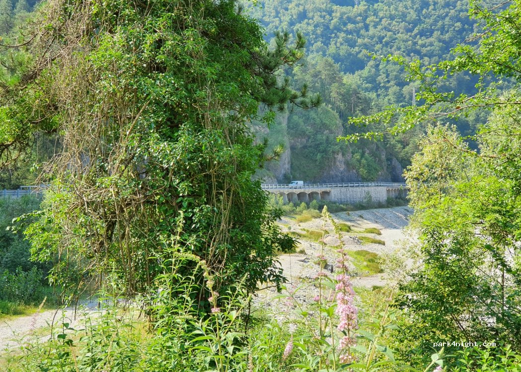 (33090) Tramonti di sotto - SR552 — foto 3