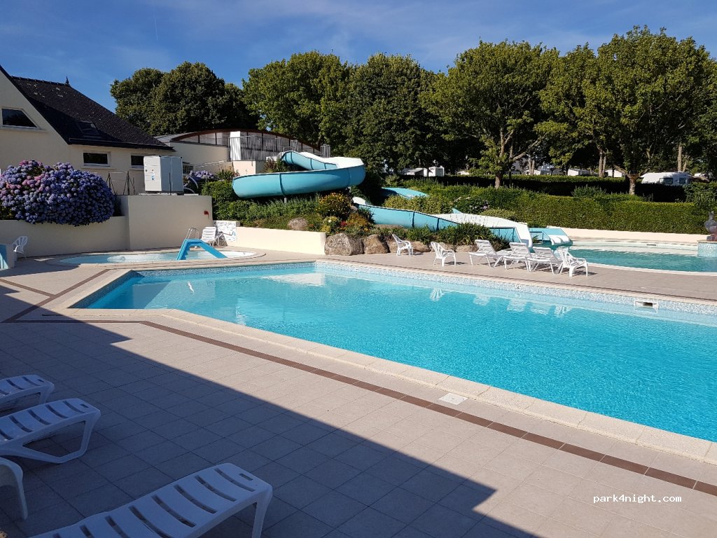 Camping du Poulquer — foto