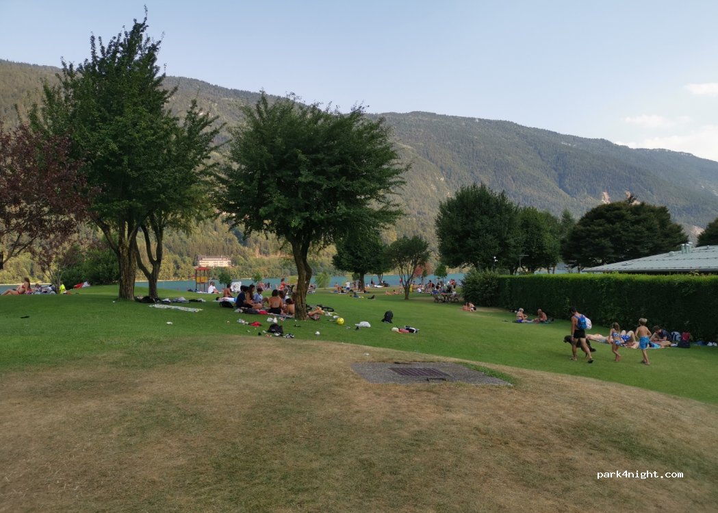 (38018) Molveno - 25 Via Lungo Lago — foto 2