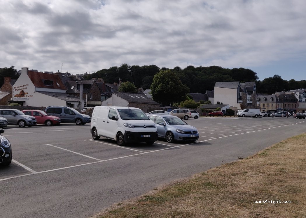 (22700) Perros-Guirec - Esplanade de la douane — foto 2