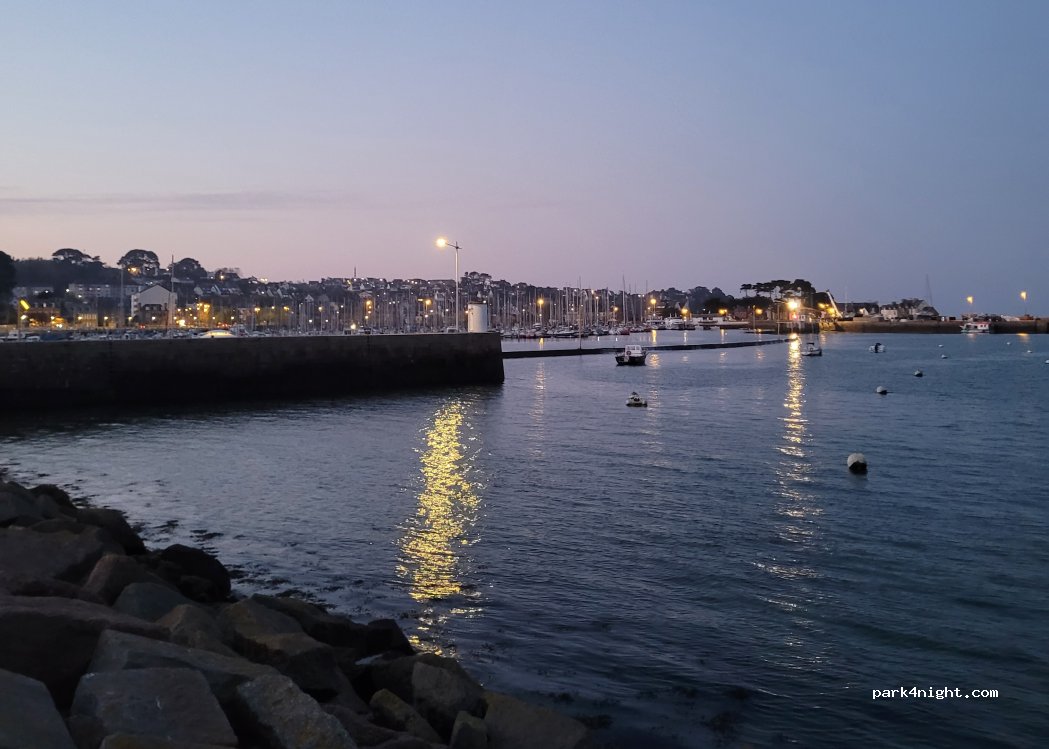 (22700) Perros-Guirec - Esplanade de la douane — foto 3