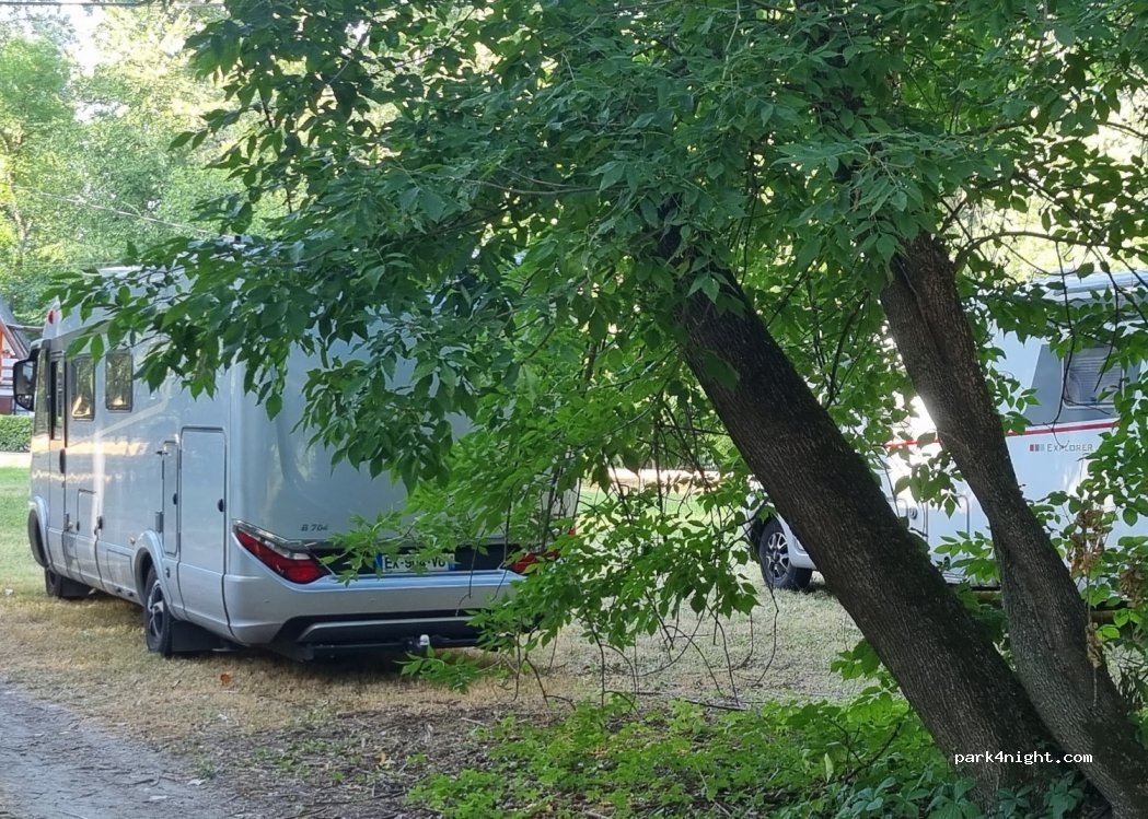(6900) Makó - 78a Strand körút — foto 2