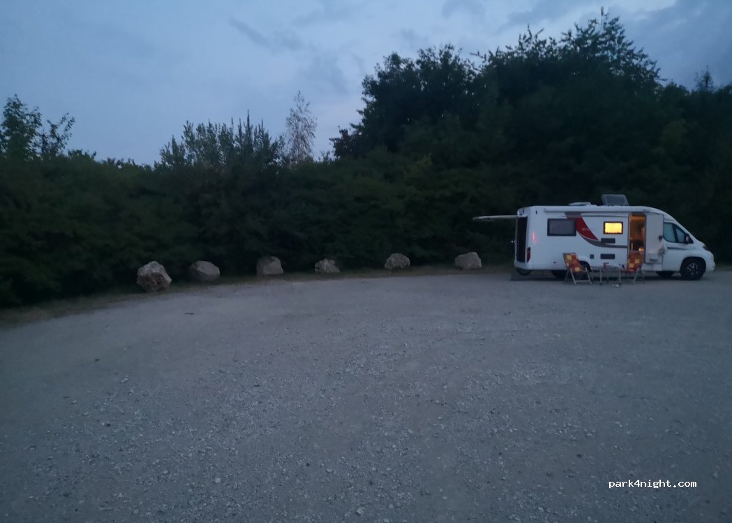 (72555) Metzingen - 6 Bongertwasen — foto 3