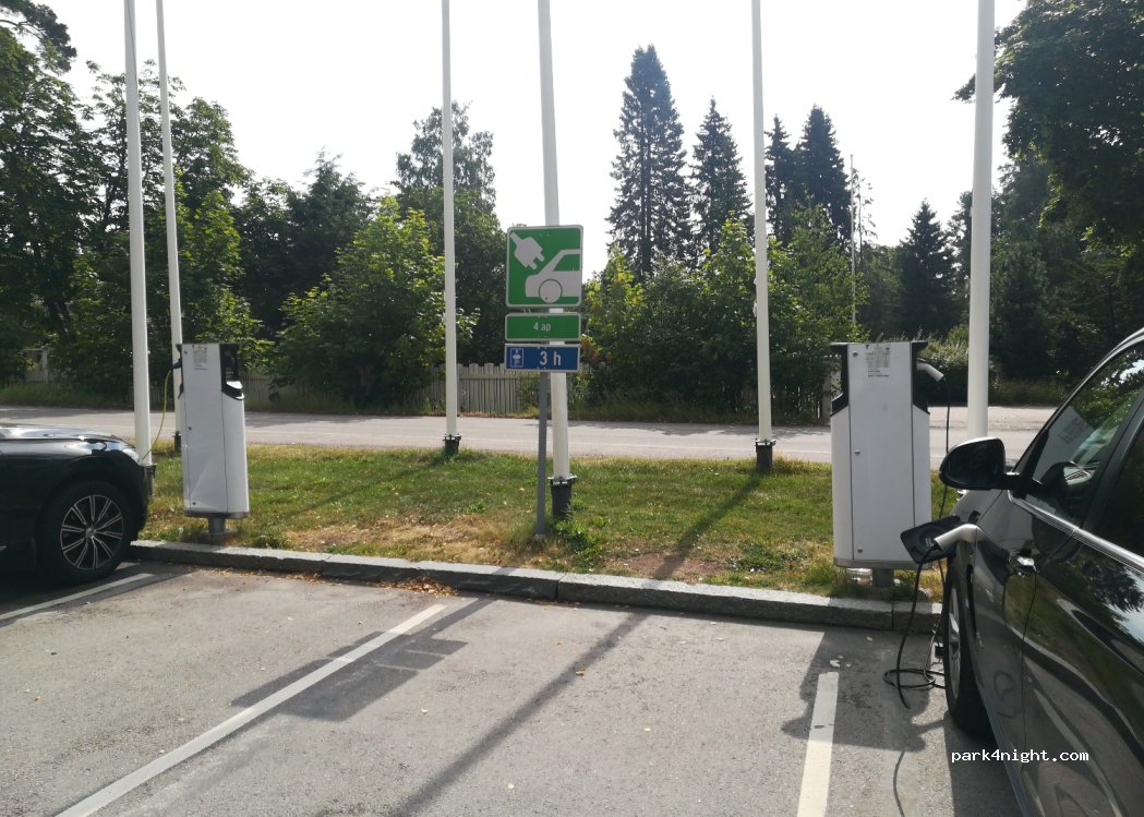 (02150) Espoo - 2 Luolamiehentie — foto 3