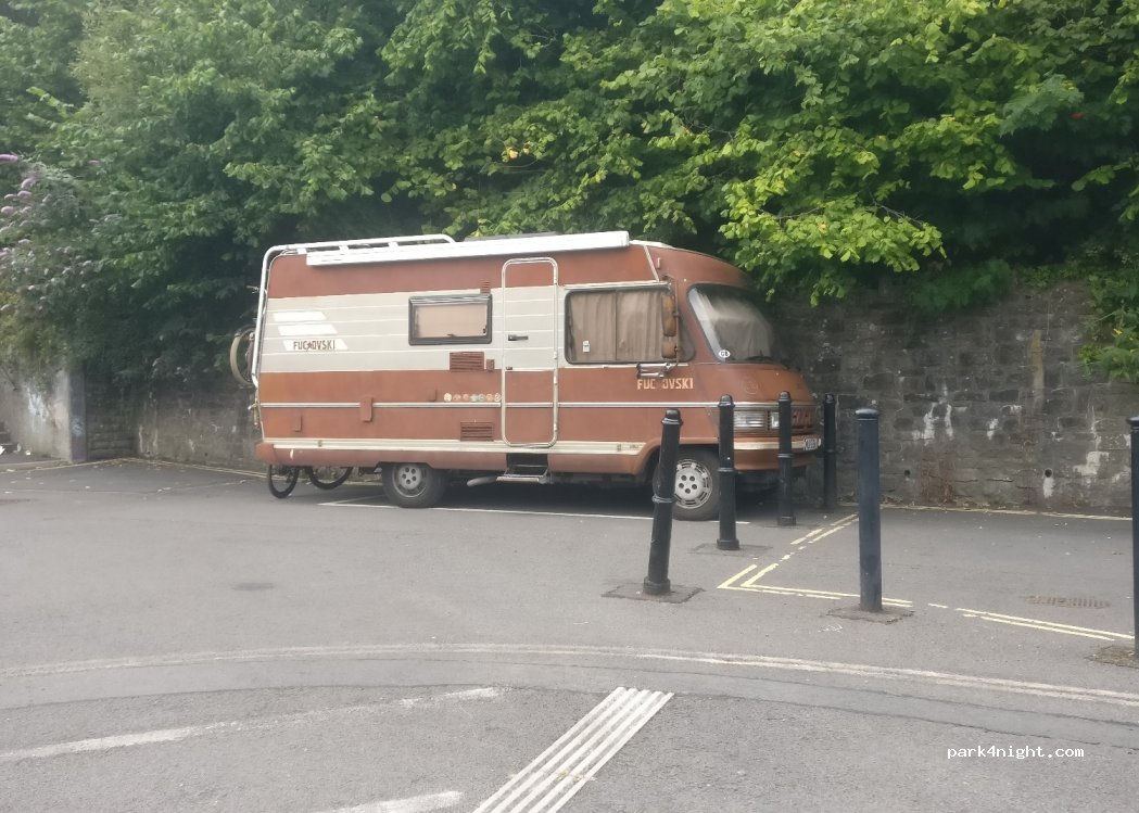 (CF47 8UN) Merthyr Tydfil - 56 Pontmorlais West — foto