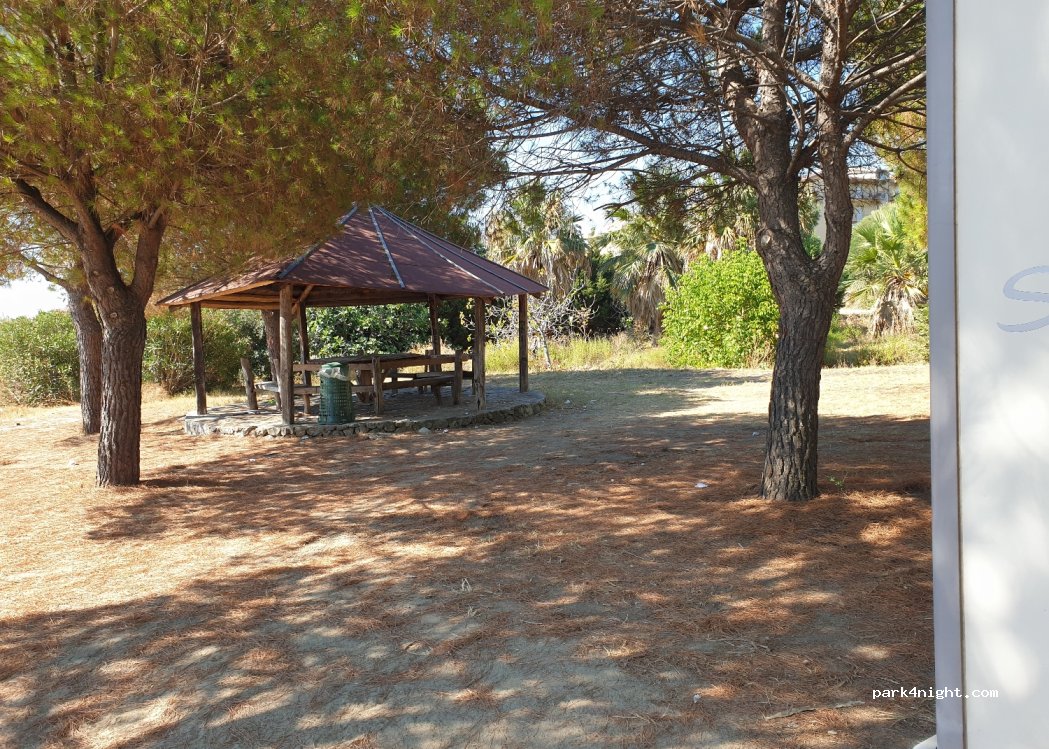 (88060) Guardavalle Marina - 185 Via Nazionale — foto