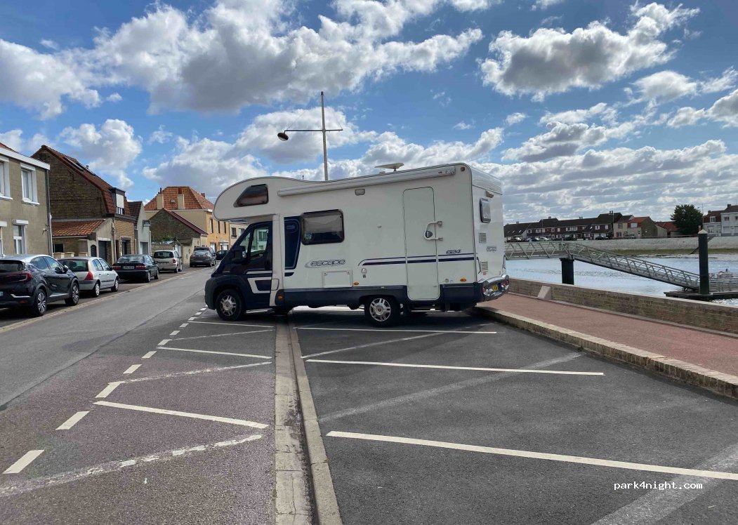 (59820) Gravelines - 15 Boulevard de l'Est — foto 3