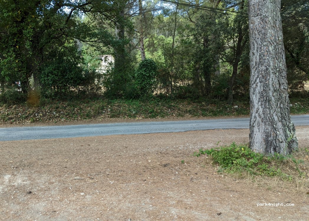 (13510) Éguilles - 1160 Chemin de Rastel — foto